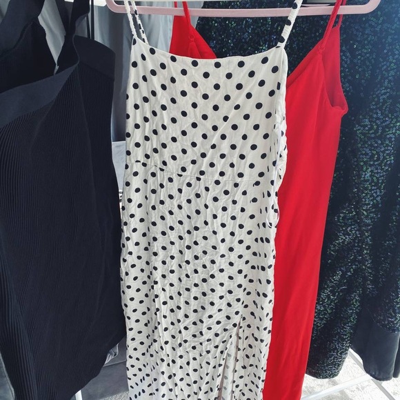 Dress - declutter , L-XL ( Zara,H&M,Aritzia) - Picture 3 of 10